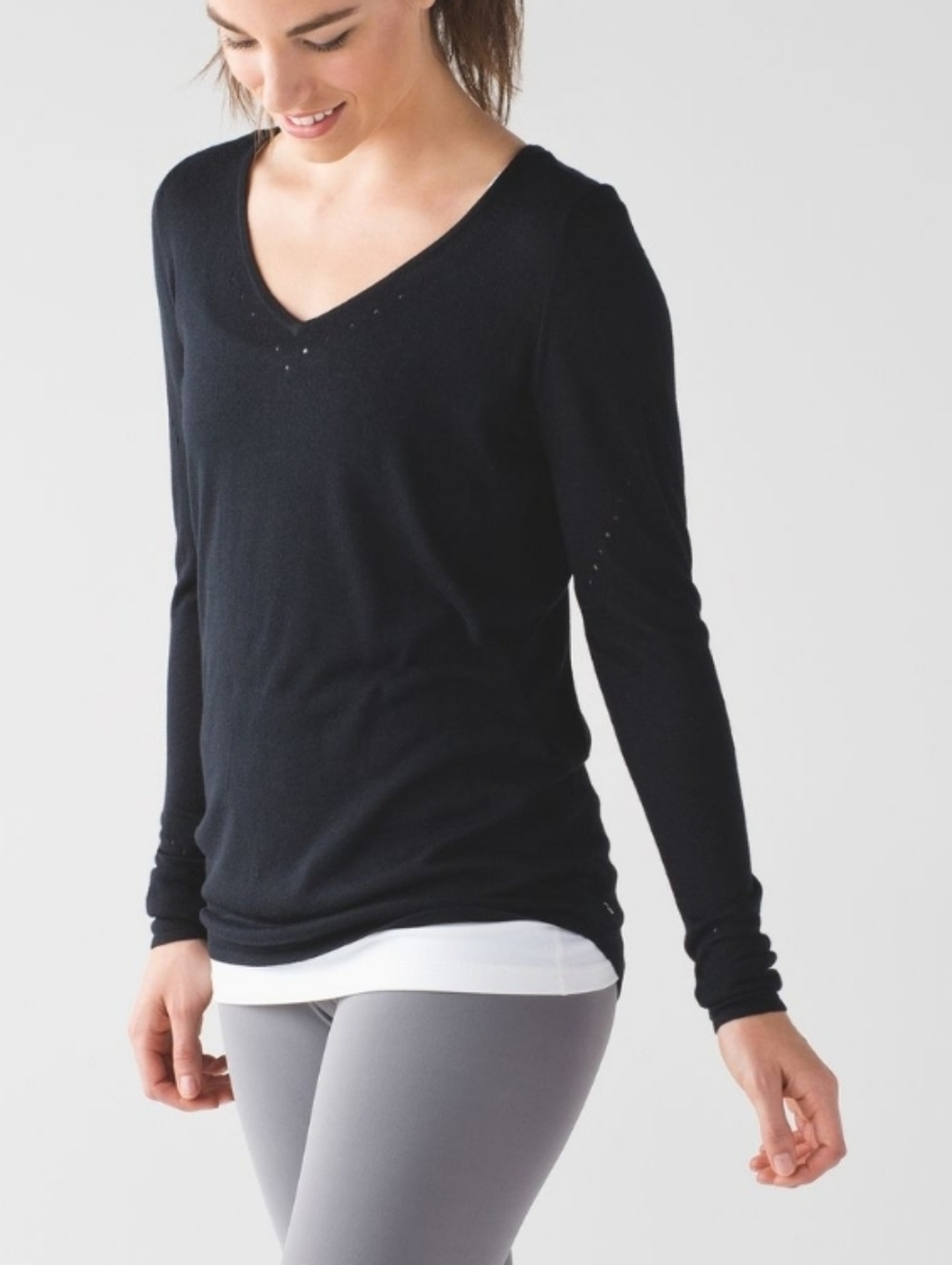 Lululemon Yin Time Long Sleeve Black Boolux W3MGKS S4/6 Small Cashmere Ecu